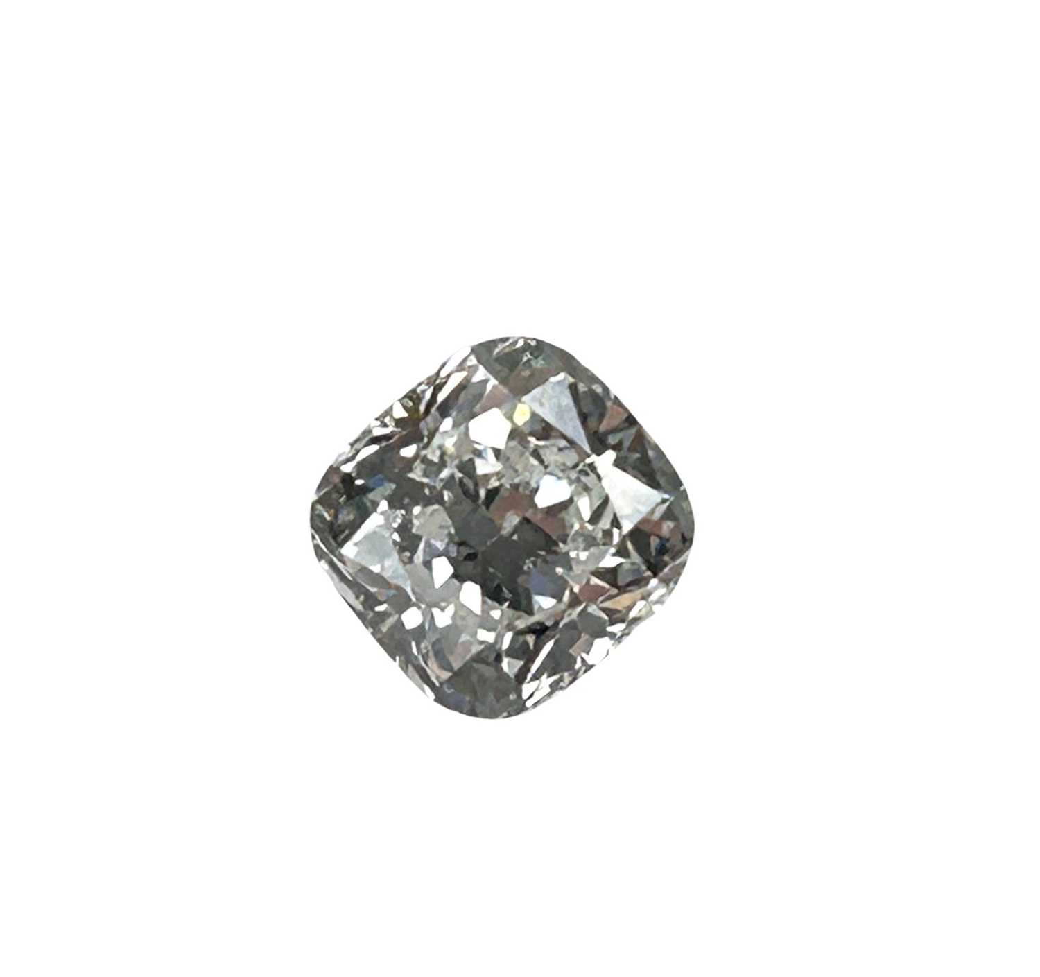 Lot 234 - Unset Diamond.