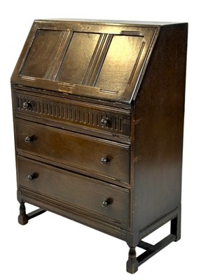 Lot 109 - Vintage Secretary Bureau with Inlaid Leather Top.