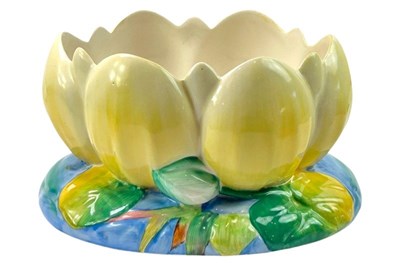 Lot 143 - Clarice Cliff Water Lily Vase.