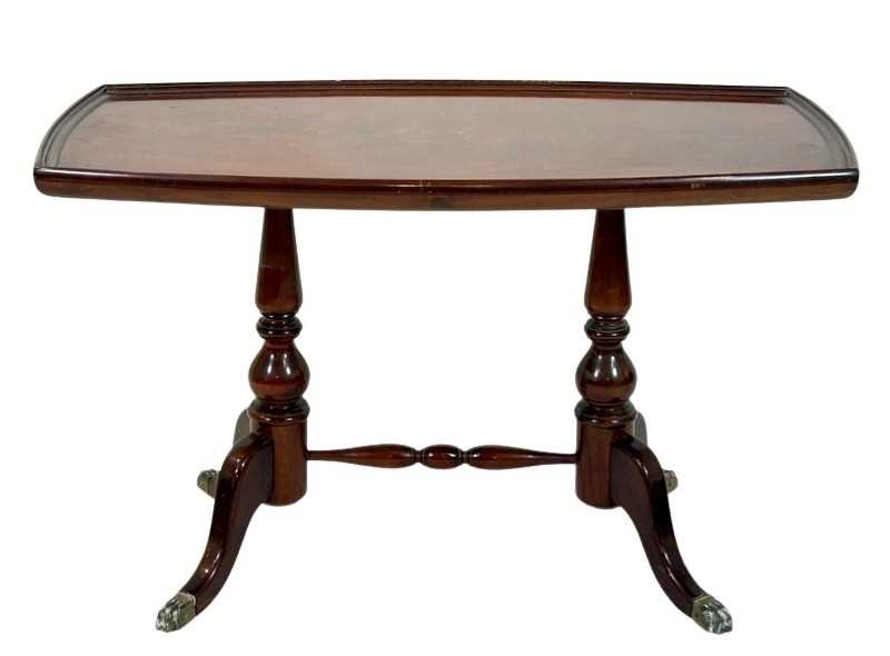 Lot 124 - Elegant Mahogany Side Table.