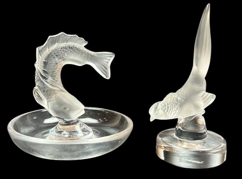 Lot 164 - Lalique Leaping Fish Ring Bowl & Pheasant Paper Weight.