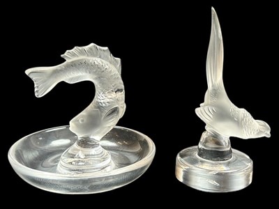 Lot 164 - Lalique Leaping Fish Ring Bowl & Pheasant Paper Weight.
