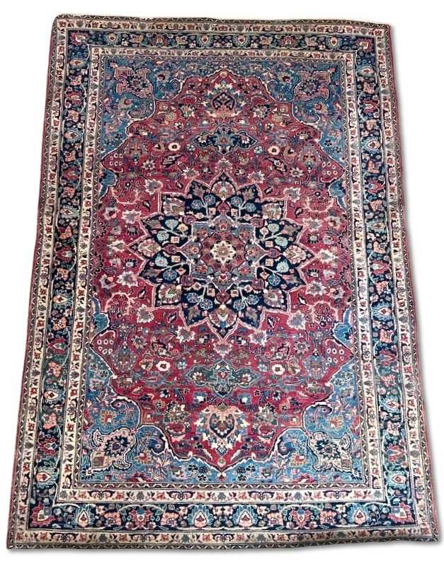 Lot 146 - Oriental Wool Rug.