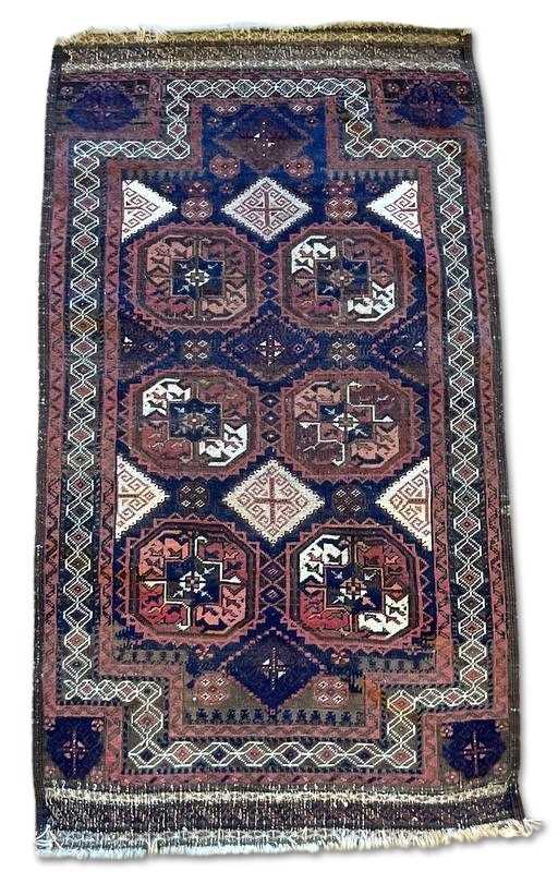 Lot 134 - Small Hand-knotted Rug.