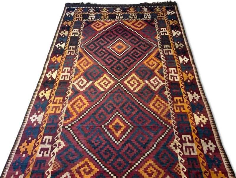 Lot 137 - Handmade Afgan Maiamana Kilim.