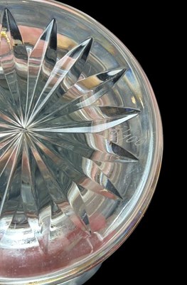 Lot 163 - Limited Edition 6/100 Jim O'Leary Waterford Celebration Collection Vase.