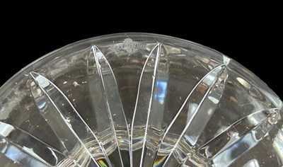 Lot 193 - Waterford Australian Heritage Collection Gem Stone Centrepiece Bowl.