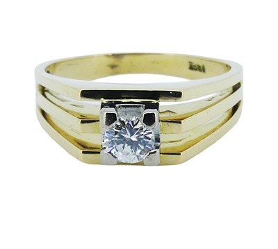 Lot 183 - Diamond Signet Style Ring.