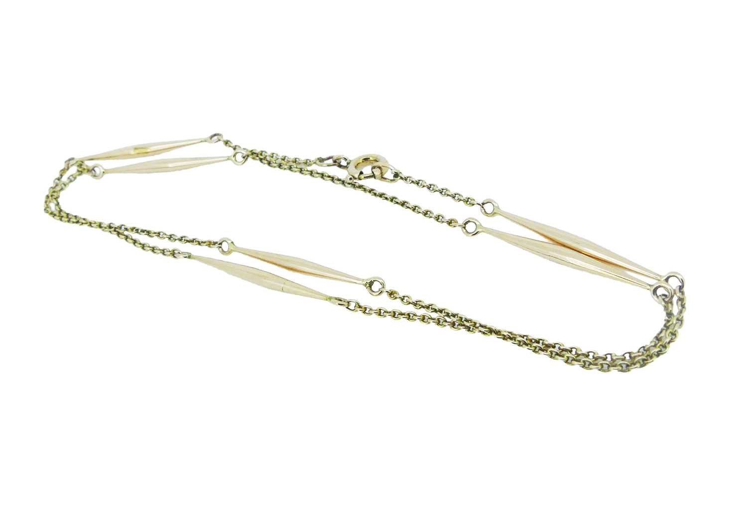 Lot 47 - Yellow Gold Link Chain.