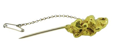 Lot 118 - Large Natural Gold Nugget Pin.