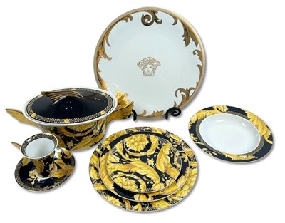 Lot 166 - Versace Vanity Collection.