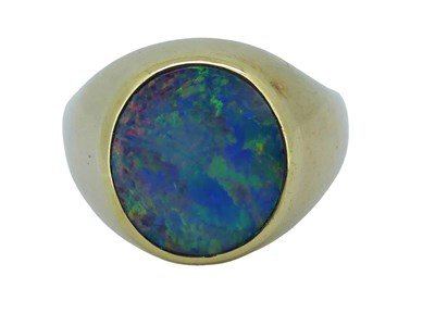 Lot 173 - Opal Signet Style Ring.