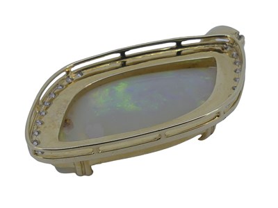 Lot 36 - 14ct Yellow Gold Opal Pendant.