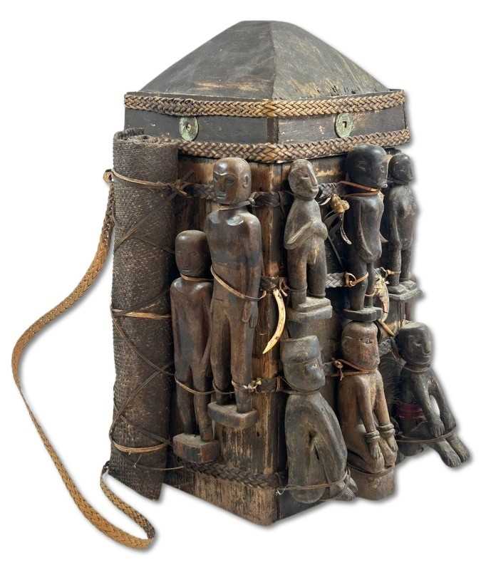 Lot 97 - Dayak/Indonesian? Medicine Box.