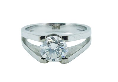 Lot 189 - A Solitaire Diamond Ring.