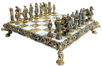 Lot 182 - A Giuseppe Vasari Chess Set.