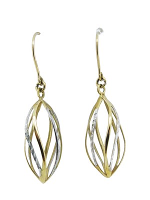 Lot 59 - Necklet and Earrings.