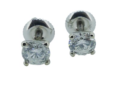 Lot 96 - Stud Earrings.
