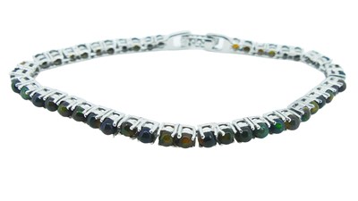 Lot 40 - Bracelet & Pendant.