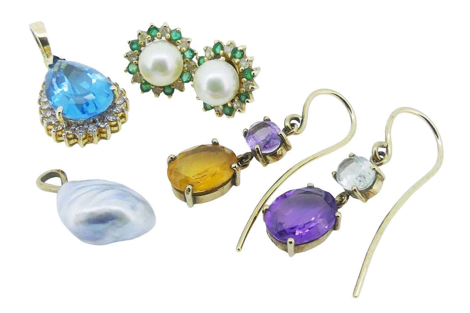 Lot 72 - Four Gem Set Items.