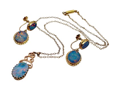 Lot 247 - 9ct Yellow Gold Opal Doublet Earrings & Pendant Set.