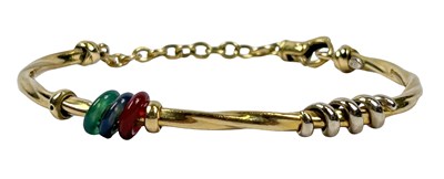 Lot 298 - An 18ct Chain Bangle.