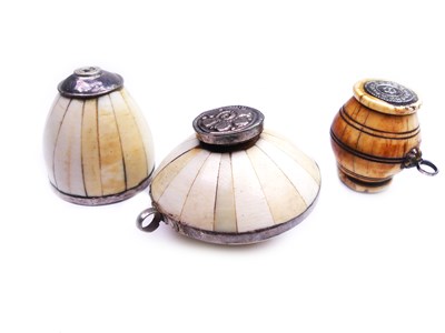 Lot 288 - Seven Ivory Items.