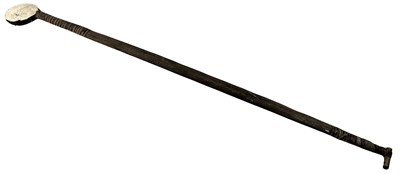 Lot 32 - Cape York Queensland Aboriginal spear thrower.