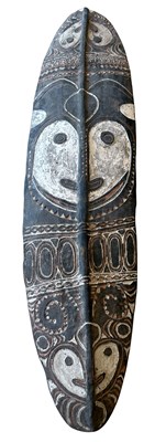 Lot 143 - Sepik shield Iatmul tribe. East Sepik Province Papua New Guinea.