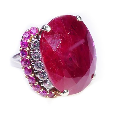 Lot 283 - Mozambique Ruby Ring.