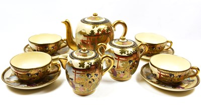 Lot 422 - Japanese Satsuma tea service